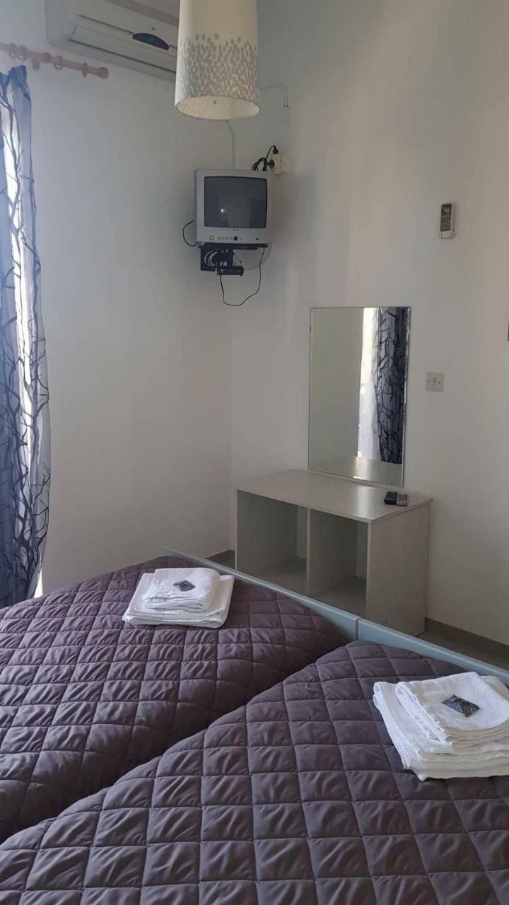 Athina Apartments โตโล ภายนอก รูปภาพ